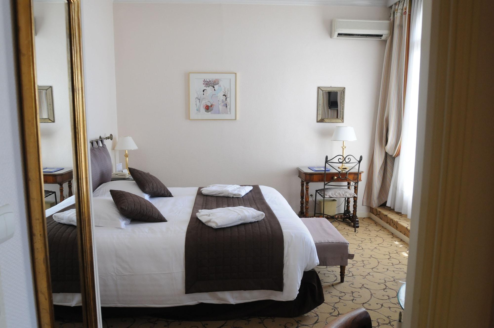 ניס Hotel Petit Palais מראה חיצוני תמונה